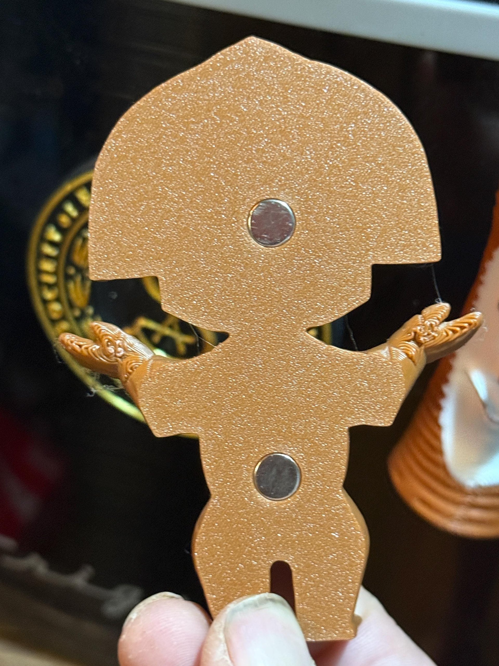 Maui Tiki Fridge Magnet, 3D Printed Wood-Look Tiki Bar Decor