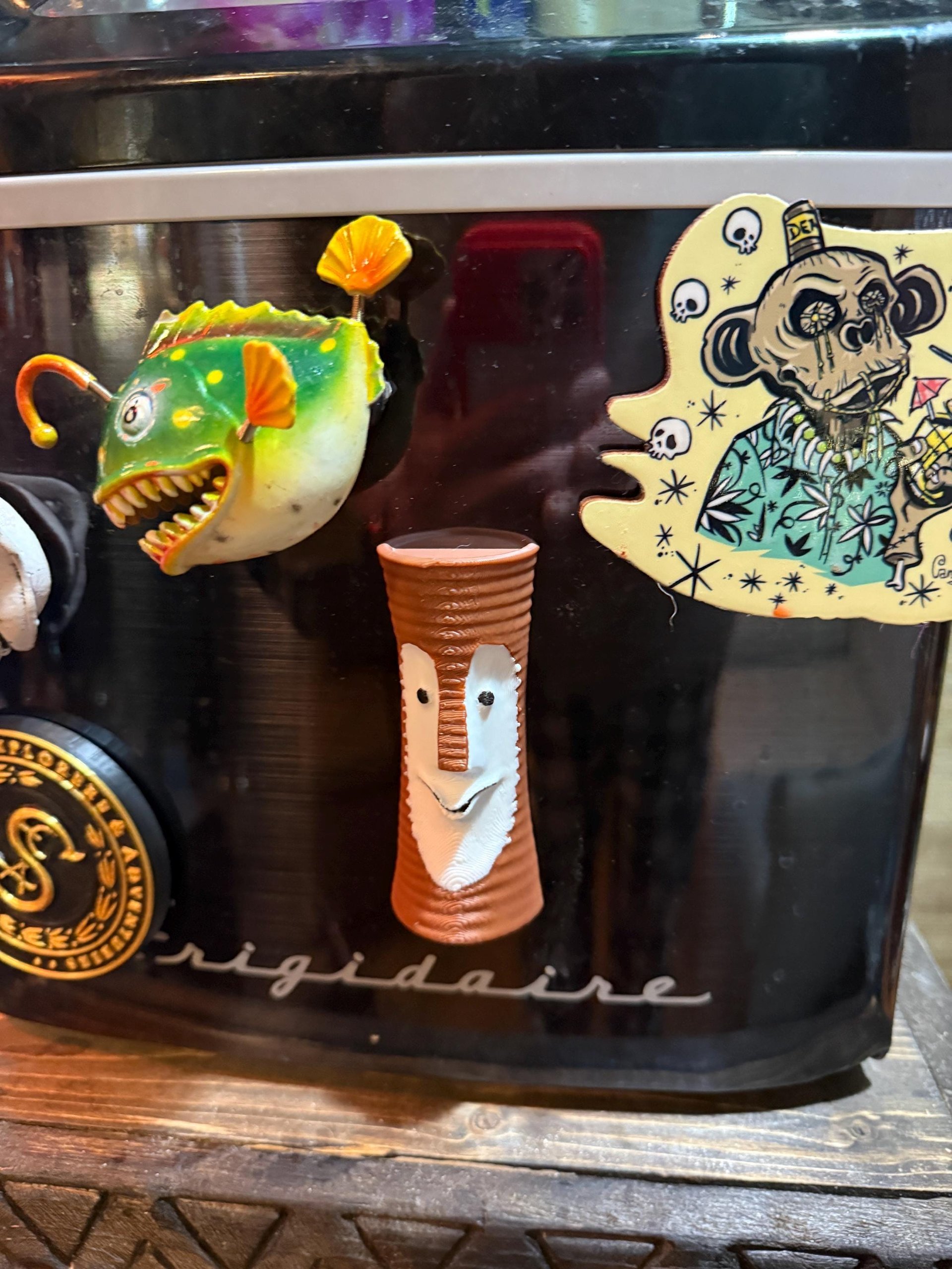 Tiki Bob magnet